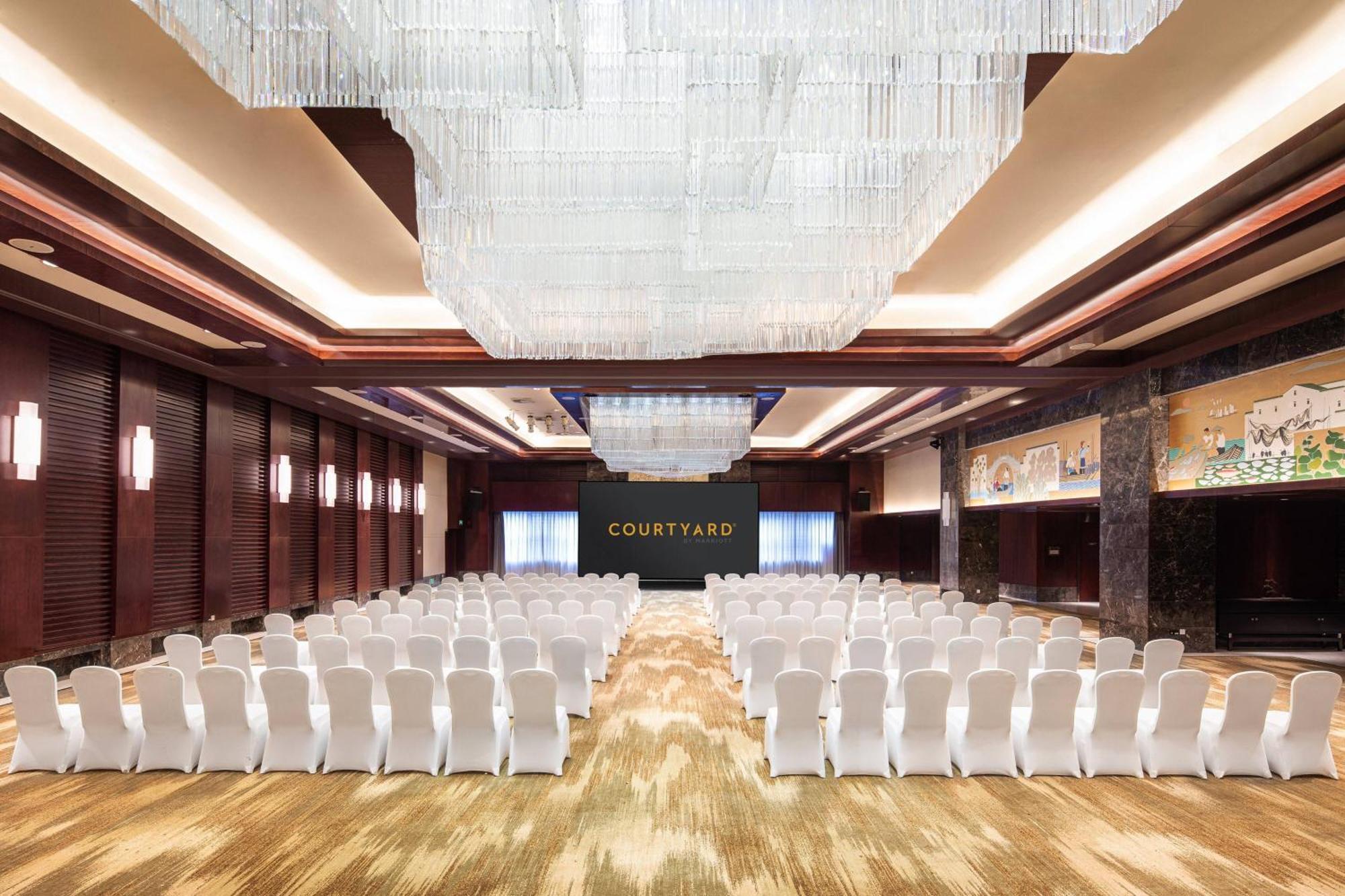 คอร์ตยาร์ด บาย แมริออท อู๋ซี ลีหู เลค Hotel ภายนอก รูปภาพ