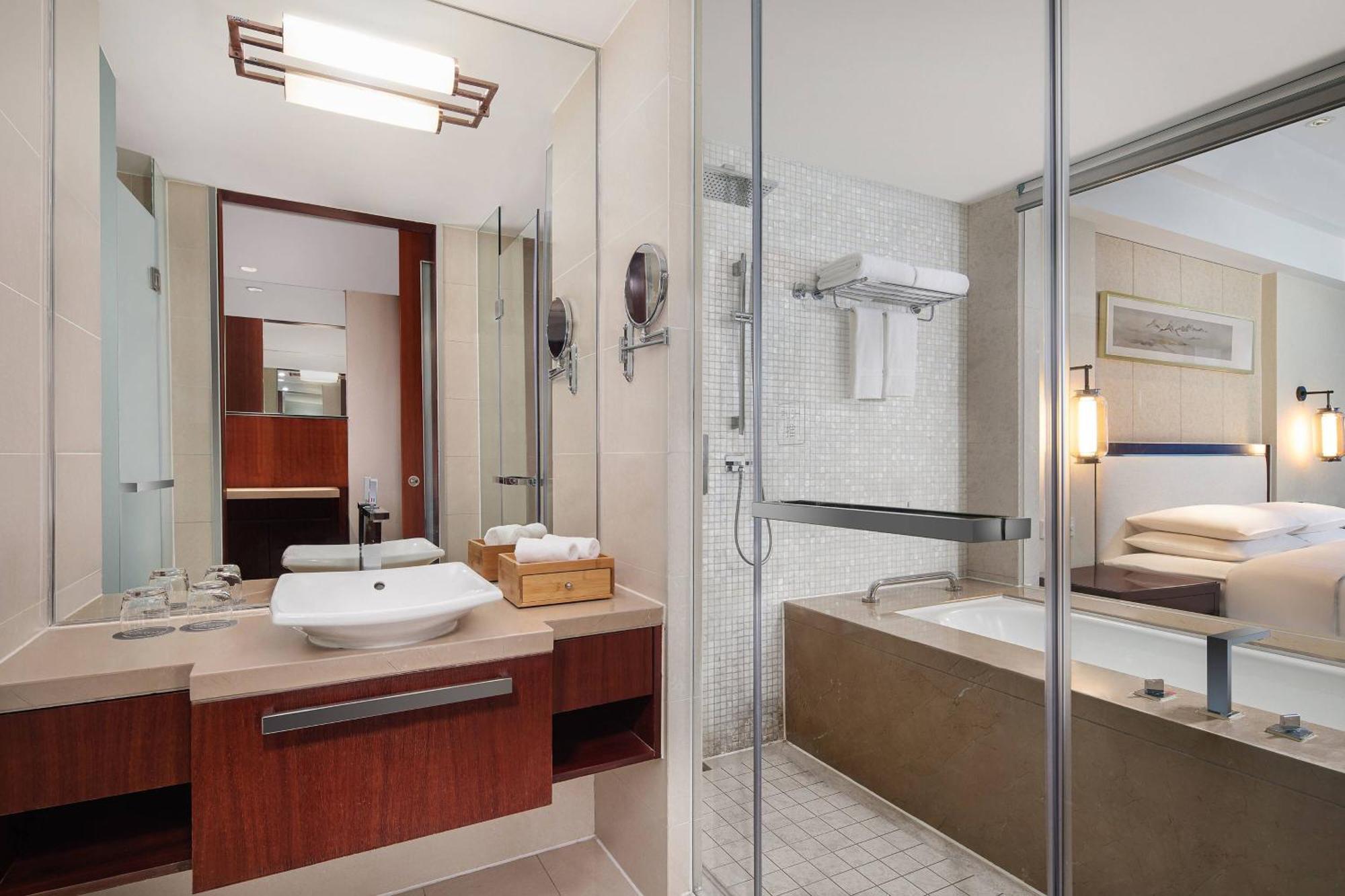 คอร์ตยาร์ด บาย แมริออท อู๋ซี ลีหู เลค Hotel ภายนอก รูปภาพ